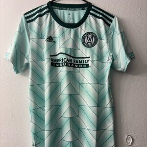 Adidas MLS Atlanta United FC 2022/2023 Women’s Away Jersey Size Large